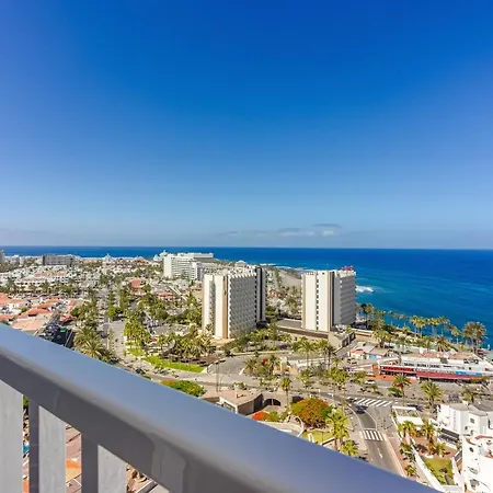 Apartment Penthouse, Nightlife, Clubs, Free Wi-fi, Air Conditioning Playa de las Americas (Tenerife)